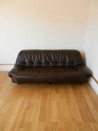 sofa02.jpg